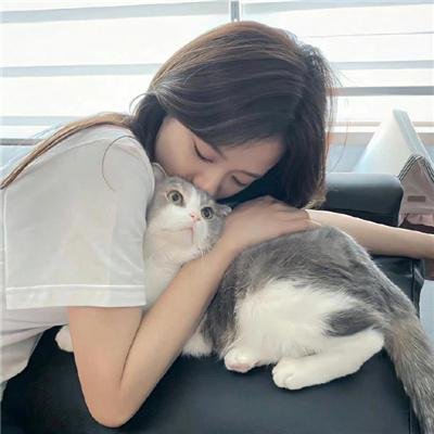 荒岛美女